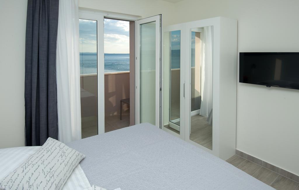 Seaside Luxury Suites 珀德垂那 外观 照片