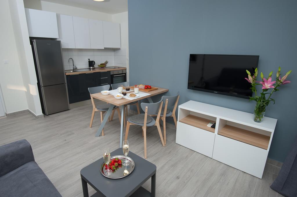 Seaside Luxury Suites 珀德垂那 外观 照片