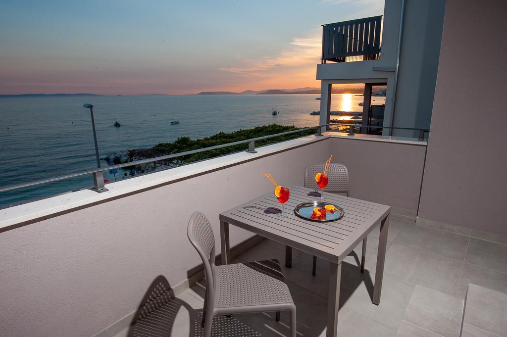 Seaside Luxury Suites 珀德垂那 外观 照片