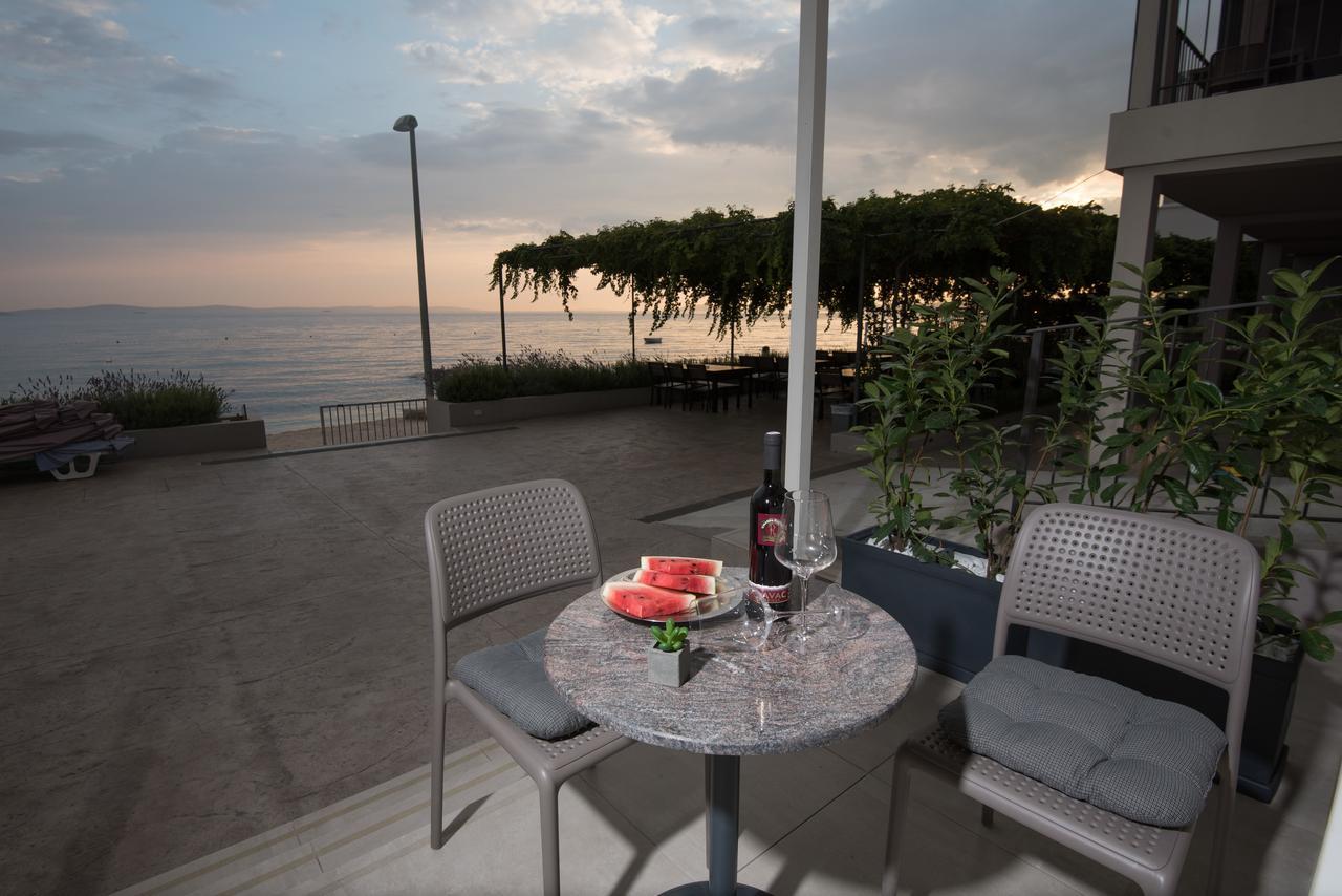 Seaside Luxury Suites 珀德垂那 外观 照片